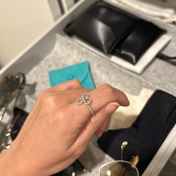 Tiffany & Co Open Paper Flower Platinum Ring Size5 - Picture 3 of 6